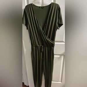 Breastfeeding/nursing romper